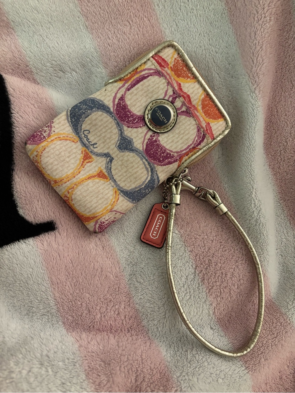 VINTAGE COACH WRISTLET